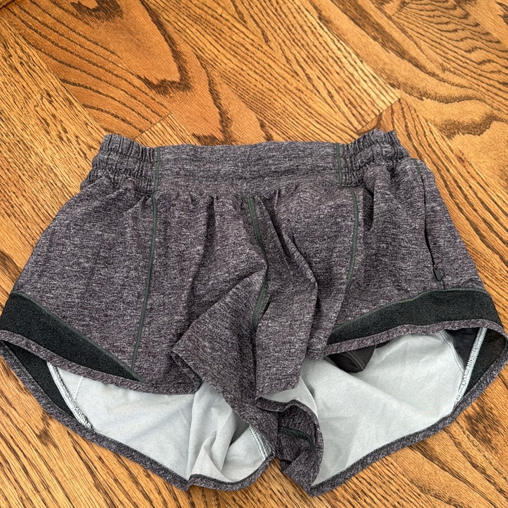 Lululemon hotty hot short 2.5 inseam